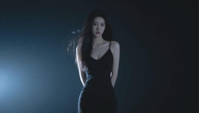1000亿，女首富又要IPO了