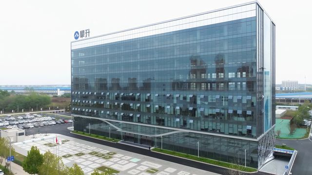 武汉“跨境”，关键一跃