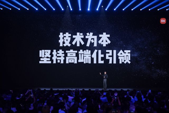 售价25.35万元起！小米YU7正式上市，以先进SUV挑战全球顶级巨头