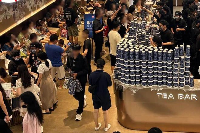 山姆新晋价格刺客，被茶饮店打成了1块钱！