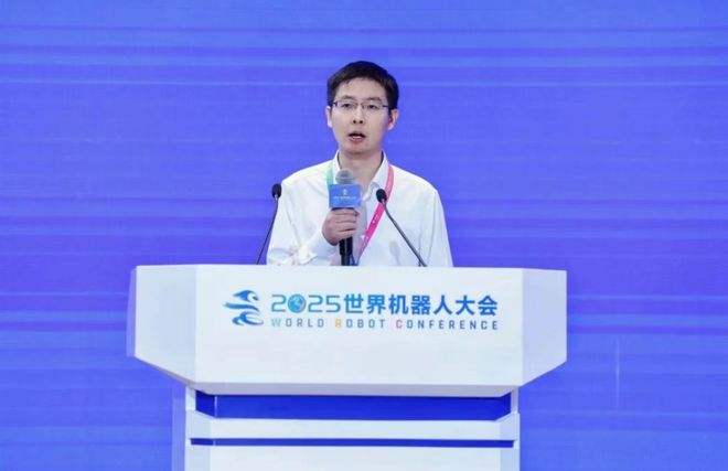 2025 WRC：3天主旨论坛，4张中国面孔，见证一个崛起的智造强国