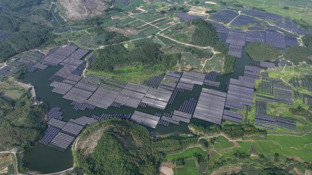 “度”量中国这五年：十组关键数字见证中国经济跨度
