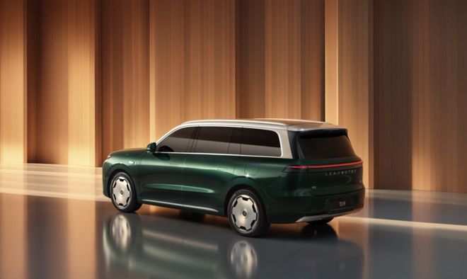 以行践言,以终为始,朱江明「没画饼」 以行践言,以终为始,朱江明「没画饼」